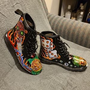 Combat boots, size 10,  hand painted, one of a kind. Tags for "similar to", only